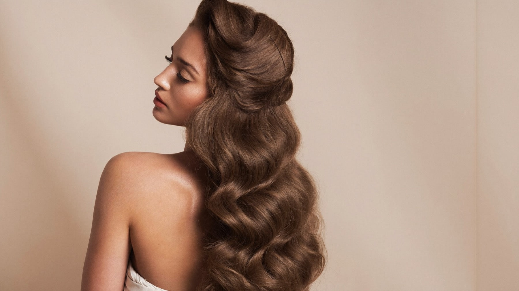 Brautfrisur mit Extensions – volles Haar für die Hochzeit (Model-Demonstration, Premium-Kunsthaar)